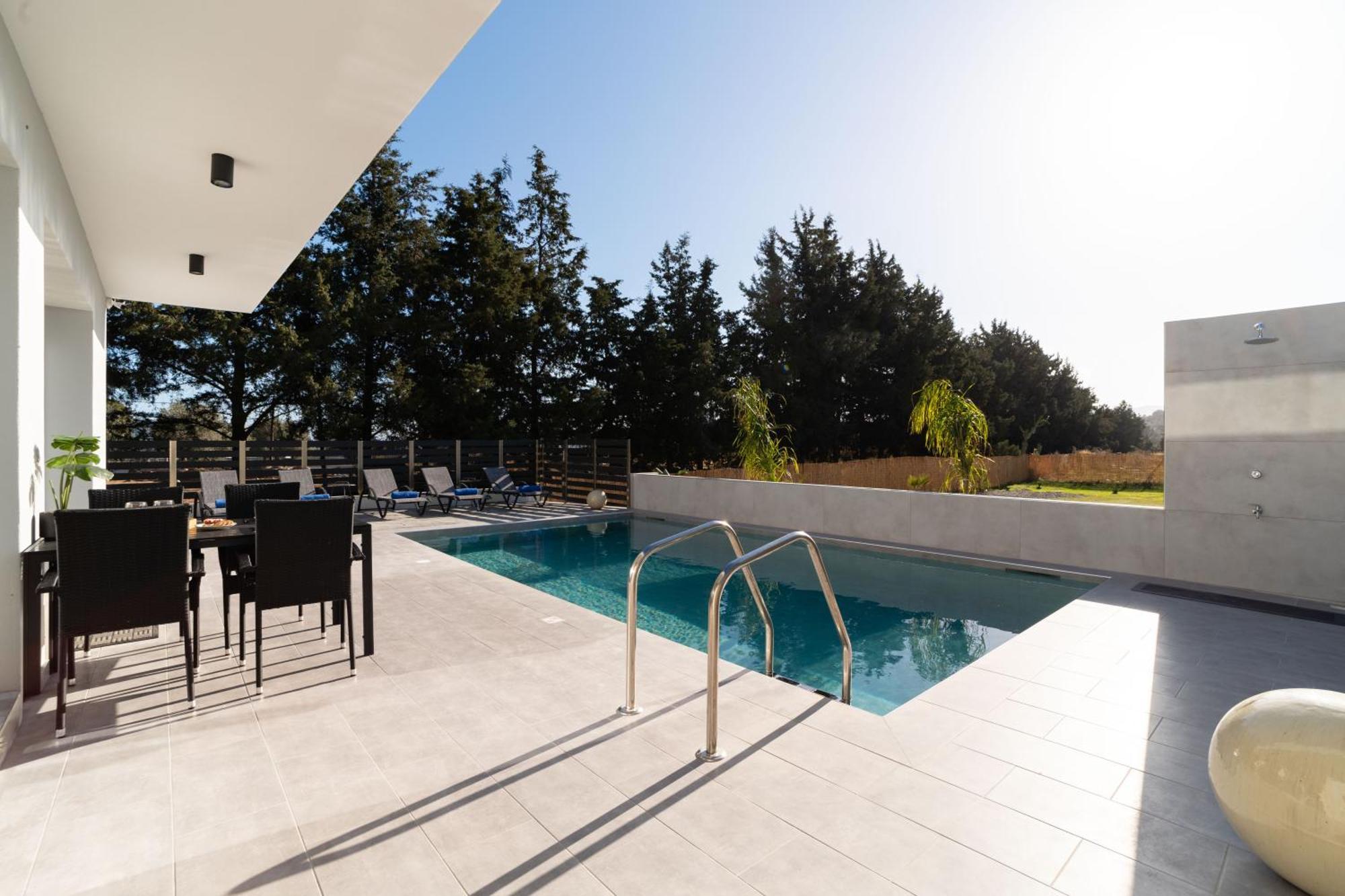 M&b Luxury Villaer